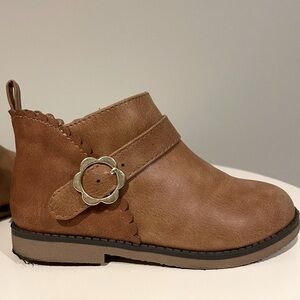 Brown booties - gold detail - brand new - size 9